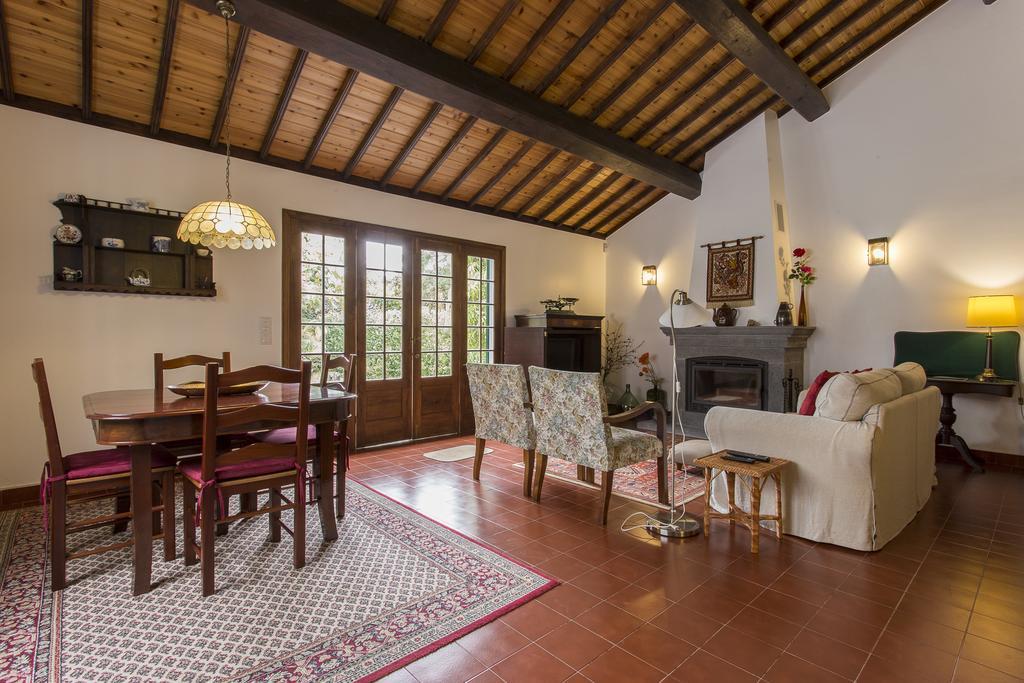 Palacio - Exclusive Villa, Caloura Água de Pau Room photo